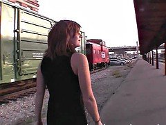 Любители, На публике, Застенчивая