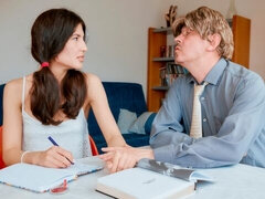 Amateur, Culo grande, Verga grande, Mamada, Morena, Estilo perrito, Flaco, Adolescente