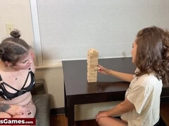 Любители, Брюнетки, Хд, Лесбиянка, Обнаженные, Тощие, Молоденькие, Сиськи