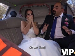 Cheating brides satisfies the stranger in her wedding limo - reality anal sex with sexy brunette Jennifer mendez