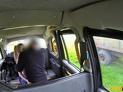 Culo, Rubia, Tetona, Coche, Sexo duro, Orgasmo, Al aire libre, Chupando