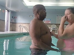 Couples, big asses, smooching