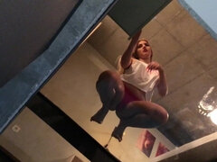 Amateur, Niñera, Tetas grandes, Rubia, Hd, Casero, Madres para coger, Esposa