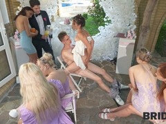 Real wedding bride gets anal pounded by the toastmaster