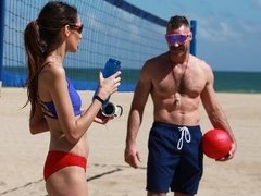 Pijpbeurt, Hondjeshouding, Vingeren, Handbeurt, Geschoren, Mager, Tiener, Tieten likken