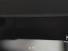 Asiático, Rubia, Tetona, Hd, Madres para coger, Trio, Tetas, Inodoro