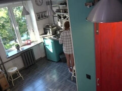 Arsch, Blasen, Familie, Handjob, Küche, Lecken, Muschi, Jungendliche (18+)