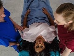 Mooie dikke vrouwen, Grote kont, Grote mammen, Pijpbeurt, Bruinharig, Arts, Vingeren, Handbeurt