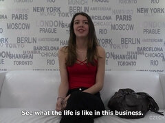 18 jaar, Enthousiasteling, Lieveling, Sperma shot, Lul, Hardcore, Tiener, Trio