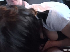 In den arsch, Schönheit, Braunhaarige, Tschechisch, Hardcore, Öffentlich, Zwillinge