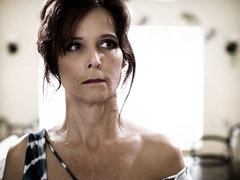 In den arsch, Braunhaarige, Schwanz, Doppelpenetration, Handjob, Lecken, Muschi, Flotter dreier