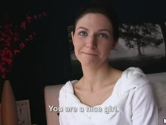 Brunette brune, Voyeur