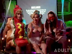 Grote kont, Pijpbeurt, Groep, Handbeurt, Hardcore, Ondergoed, Moeder die ik wil neuken, Kousen