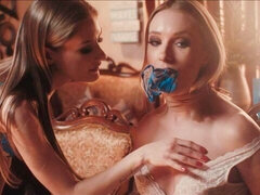 Поза 69, Смазливые, Поцелуи, Лесбиянка, Лизание, Мастурбация, Киски, Бритые