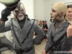 Hinter den kulissen, Blondine, Blasen, Gruppe, Party, Rock, Jungendliche (18+), Toilette