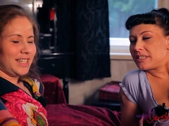 Anal, Tetas grandes, Mamada, Pajear, Maduro, Madres para coger, Hijo, Adolescente