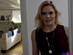 Grosse bite, Blonde, Tir de sperme, Fétiche, Doigter, Pov, Douche, Adolescente