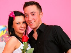 Leie, In den arsch, Schlafzimmer, Grosser schwanz, Blasen, Hundestellung, Natürlichen titten, Titten