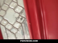 Corridas faciales, Pajear, Lamidas, Madres para coger, Mamá, Pov, Coño, Madrastra