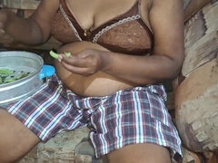 Best COUGAR while COOKING HD MOVIE