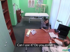 Spanish Patient Gets Creampied
