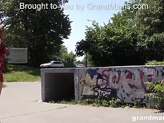 Old granny fucks teenager in skatepark