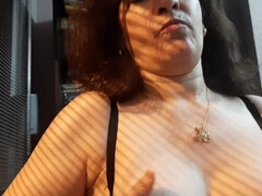 Leie, Grosse titten, Schwanz, Lingerie, Masturbation, Öffentlich, Muschi, Weibliche ejakulation