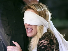 フェラチオ, バック, 手コキする, アウトドア, オマンコ, スパンキング, 締まりの良い, のぞき