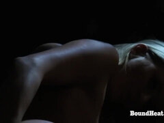 18 jaar, Bondage discipline sadomasochisme, Grote kont, Grote mammen, Vrouw, Hd, Lesbisch, Alleen