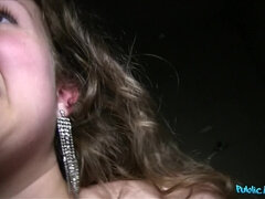 18 ans, Amateur, Sucer une bite, Éjaculation interne, Gym, Branlette thaïlandaise, De plein air, Pov