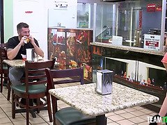 18 jaar, Kont, Pijpbeurt, Compilatie, Diep in de keel, Fetisj, Handbeurt, Hd