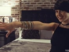 Morena, Corrida, Sexo duro, Coño, Cabello corto, Adolescente