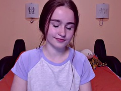 Cute teen enjoys foot fetish