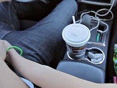 Roasting Sensi Pearl gobbles down this fuck stick