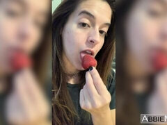 Slaapkamer, Bruinharig, Schattig, Masturbatie, Rijden, Mager, Alleen, Vibrator