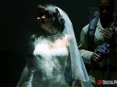 Grosser arsch, Grosser schwanz, Grosse titten, Blasen, Schwanz, Hundestellung, Riesig, Milf