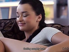 Sucer une bite, Brunette brune, Doigter, Grandpère, Branlette thaïlandaise, Chatte, Suçant, Adolescente