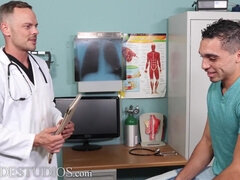 Blasen, Kehlenfick, Arzt, Handjob, Hd, Muskel, Realität, Sohn