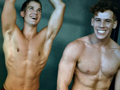 Anal, Sucer une bite, Queue, Homosexuelle, Branlette thaïlandaise, Pute, Tatouage