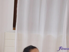 Arsch, Bad, Schwarz, Braunhaarige, Vollbusig, Lecken, Büro, Tätowierung