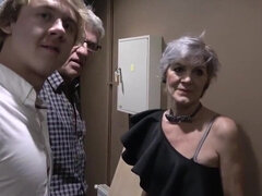 Минет, В клубе, Парочка, Хд, Зрелые, Оргии, Обвисшие сиськи, Табу