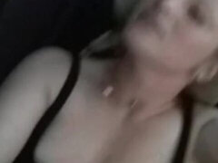 Enthousiasteling, Grote mammen, Blond, Pijpbeurt, Sperma shot, Duits, Hardcore, Gezichtspunt