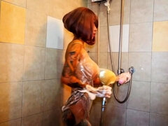 Enthousiasteling, Seksspeelgoed, Masturbatie, Roodharige vrouw, Douche, Alleen, Speelgoed, Webcamera