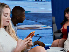 Airport Lounge Lizards Get Lucky - Part 1