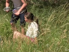 18 jahre, Braunhaarige, Besamung, Im freien, Muschi, Jungendliche (18+)