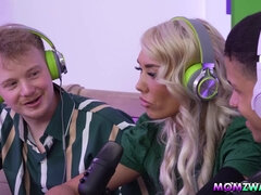 Little Puck and Madison Blaze dirty talks