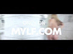 Sucer une bite, En levrette, Hd, Léchez, Maman, Petite femme, Chatte, Tabou