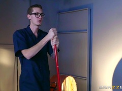 Asiatisch, Grosse titten, Schwarz, Füsse, Weibliche domination, Natürlichen titten, Realität, Spielzeuge