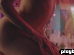 Блондинки, Постарше, Смазливые, Белье, Обнаженные, Натуральные сиськи, Соло, Сиськи