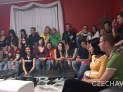 Arsch, Blondine, Blasen, Gruppe, Milf, Orgie, Rasiert, Titten